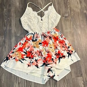 Boutique Size M Floral/Lace Romper
